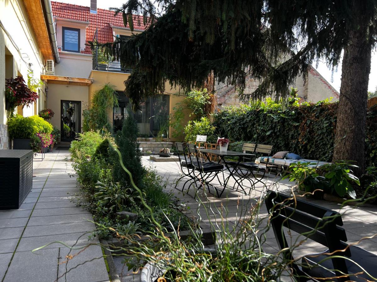 Margareta Garden & Spa Aparthotel Eger Kültér fotó